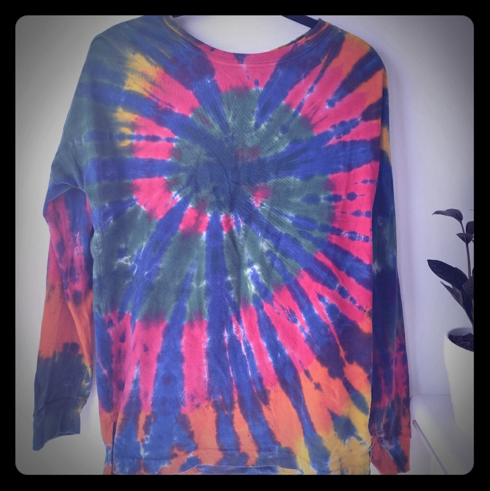 Tie Dye Long Sleeve